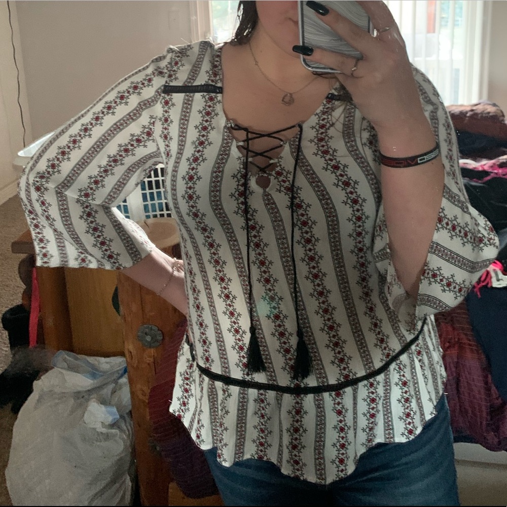 Women’s shirt